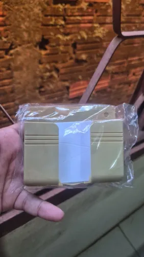 Suporte de celular de parede