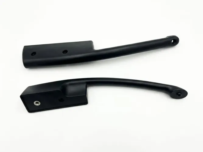 PAR DE DESCANSA BRAÇO FORD CARGO 2011 USADO