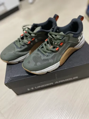 Tênis de Treino Under Armour Tribase Reps tamanho 40