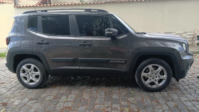 Jeep Renegade Sport T270 1.3 TB 4X2 Flex Aut. 2024
