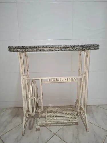 Namoradeira l Pe de Máquina l Quadro