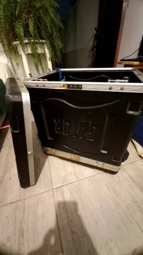 Hard Case GATOR 6UN