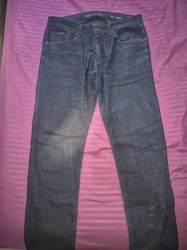 Calça jeans Calvin Klein tam 40