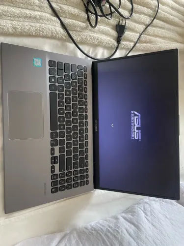 Notebook - Asus Vivobook