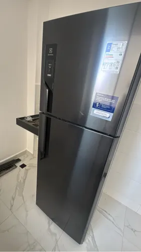 Geladeira Electrolux Frost Free TF71B Duplex Efficient com AutoSense Black Inox Look 480l