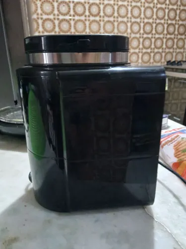Cafeteira LeCook com Moedor de grãos integrado 127V