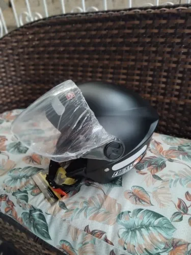 Capacete new liberty 3