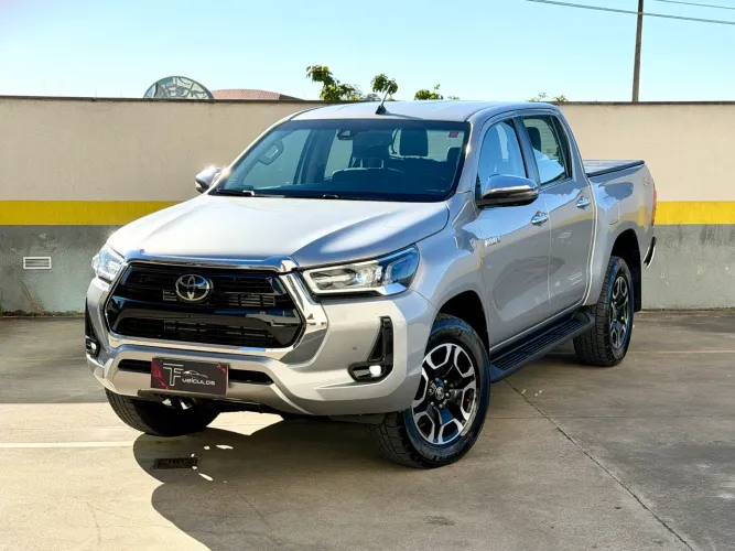 Toyota Hilux CD SRX 4X4 2.8 TDI 16V Diesel Aut. 2022