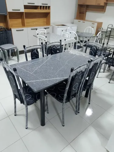 Mesa de Jantar 1,40 x 75 com tampo em pedra de Granito - Entrega Imediata