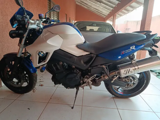 F800R