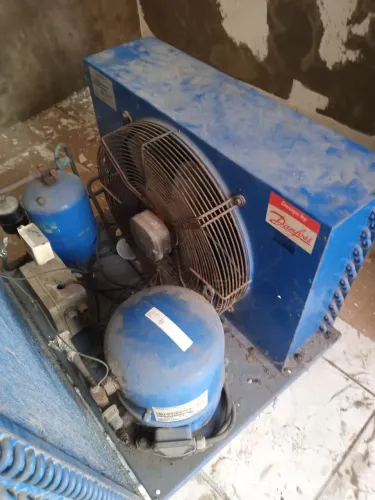 EQUIPAMENTOS PARA CÂMARA FRIA