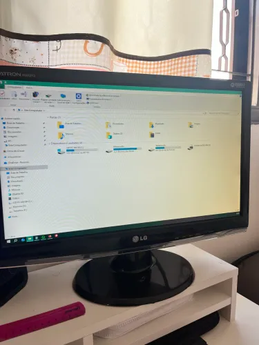Monitor LG 22?