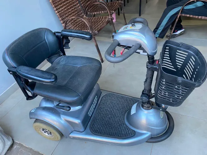 Scooter elétrica freedon 