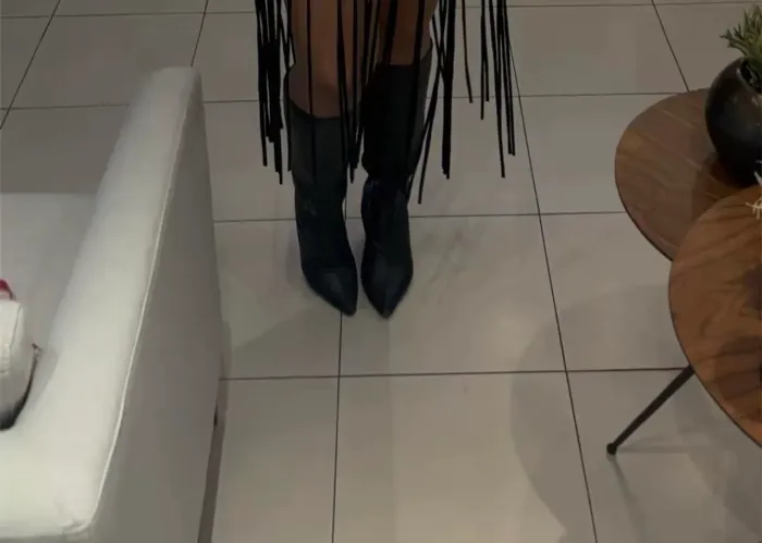 bota preta cano alto 39