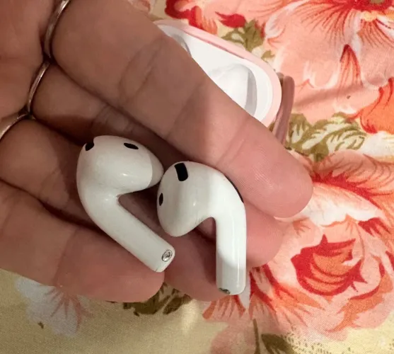 Air pods 4 cor branco 