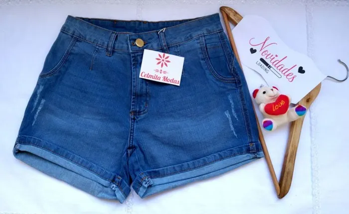 Short Jeans