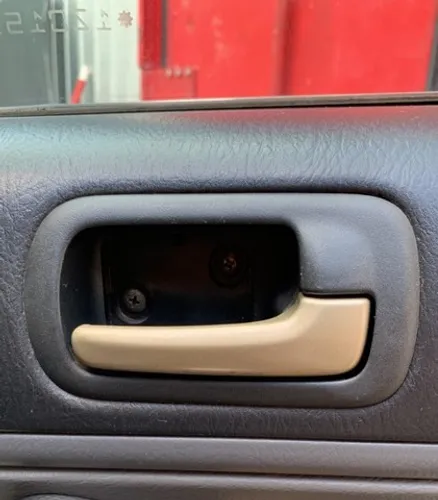 Maçaneta Interna Traseira Direita Honda Civic LX 2001/2002