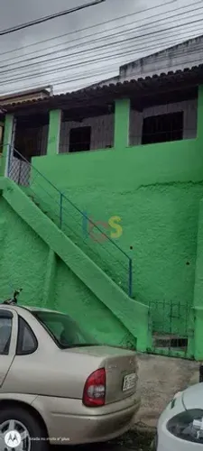 Vendo Casa com 2/4