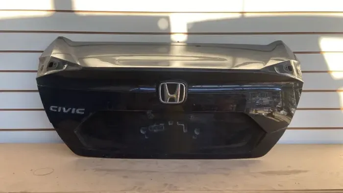 tampa de mala Honda civic g10..