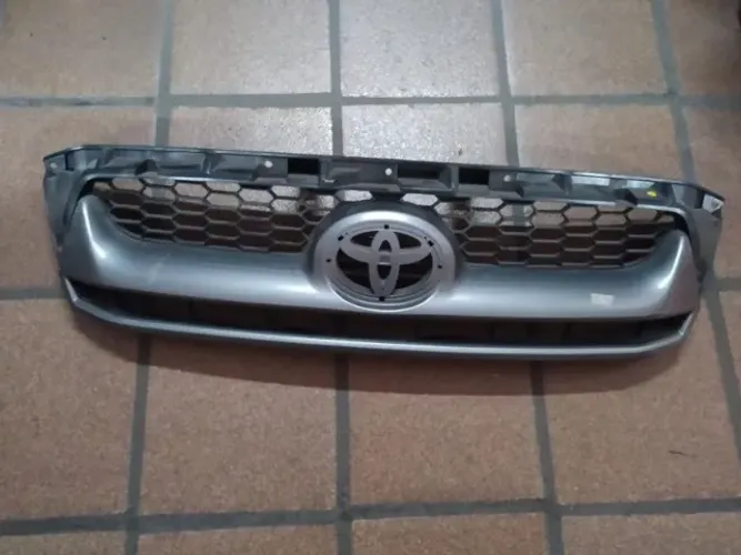 Grade Hilux Sem Friso 2009 2010 2011