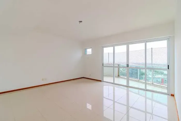 Apartamento - Duplex / Residencial / Recreio dos Bandeirantes