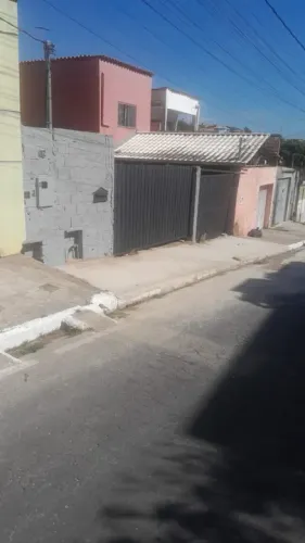 *OPORTUNIDADE "LOTE com construção adiant" B: Monte Carlo- Santa Luzia - Estuda Proposta*