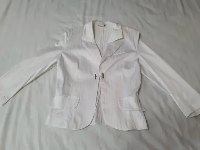 Terninho (Calça e Blazer) feminino Branco Novo