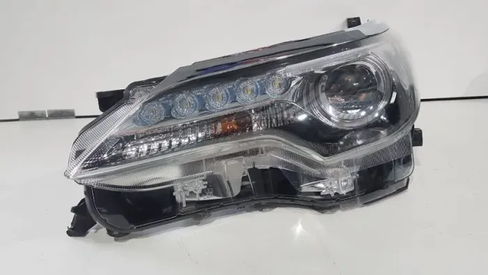 Farol Toyota Hilux Sw4 2016 2017 2018 2019 2020 Esq Com Led -BG3125