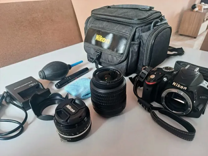 NIKON D3200 + KIT DE EQUIPAMENTOS