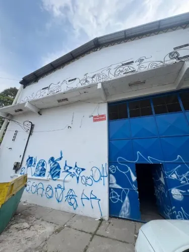 Galpão, 480m² na Perimetral.