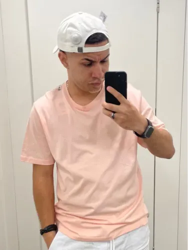 Camiseta Básica Rosa - Tamanho M