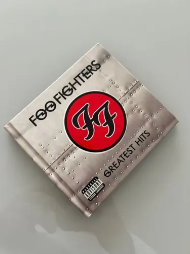 FOO FIGHTERS Greatest Hits CD & DVD