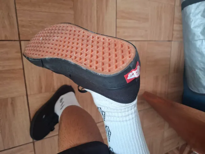 Tênis vans original número 40 ( zero na caixa )