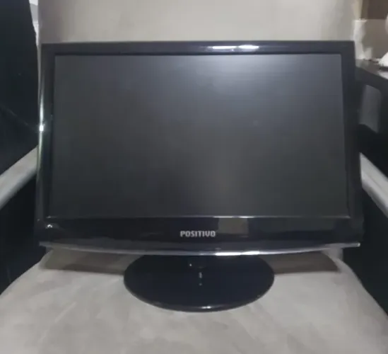 Monitor Samsung/Positivo 19" HD LCD 60Hz Widescreen SyncMaster 933SN Usado!