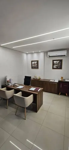 SALA COMERCIAL COMPLETA - TOP TOWER CENTER