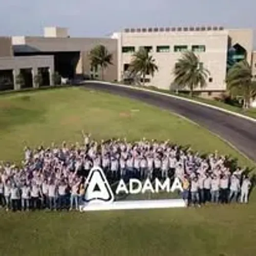Letras Caixa Grandes Formatos para Eventos Corporativos em Goiânia. Cenografia