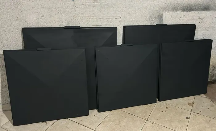 Tampas para casa de maquinas