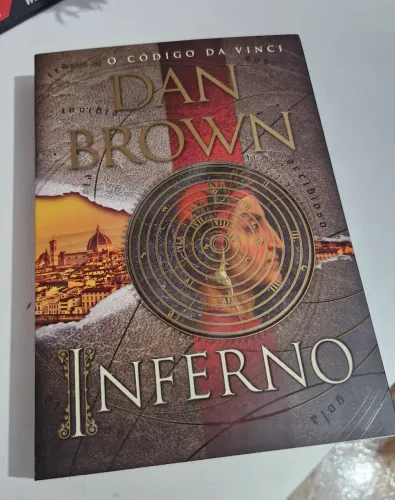 Livro Inferno - Dan Brown (NOVO)