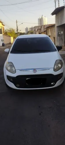 Fiat Punto Attractive 1.4 Fire Flex 8V 5P 2015