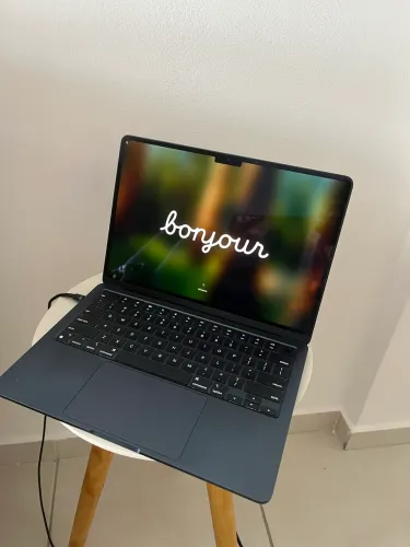 MacBook M3
