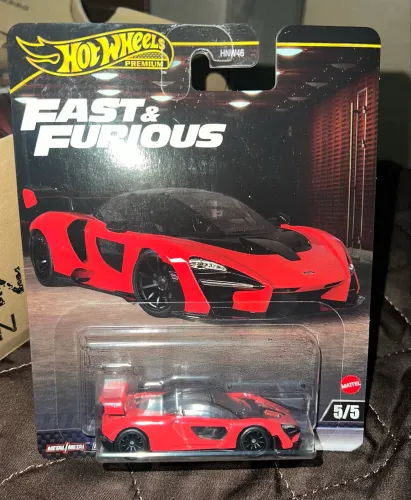 Hotwheels Premium Mclaren Senna