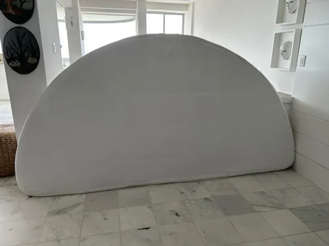 FUTON
