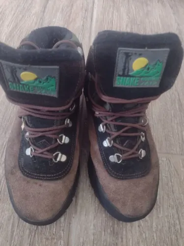Botas de Caminhada Snake Mountain- número 37/38