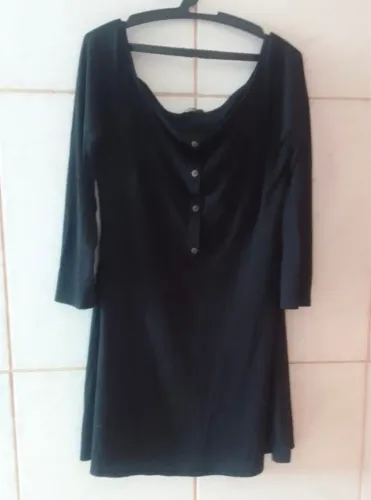 Vestido preto (M)