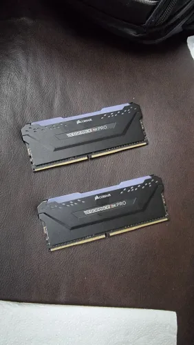 Memoria ram Vengeance Corsair 3000mhz 2x8gb