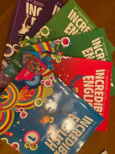 Livros didáticos de inglês - Incredible English 2nd edition