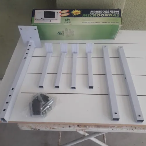 Suporte para forno Microondas