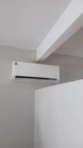 Manutenção, higienização e instalação de ar condicionado 