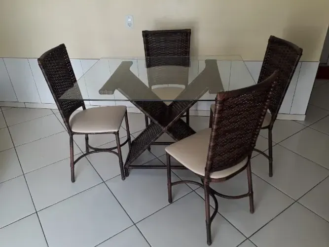 Mesa de Jantar Fortaleza com Base. Grande Oferta!