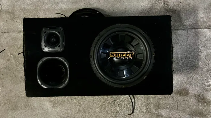 Caixa trio com alto falante 12 200w street 600 corneta e super tweeter selenium